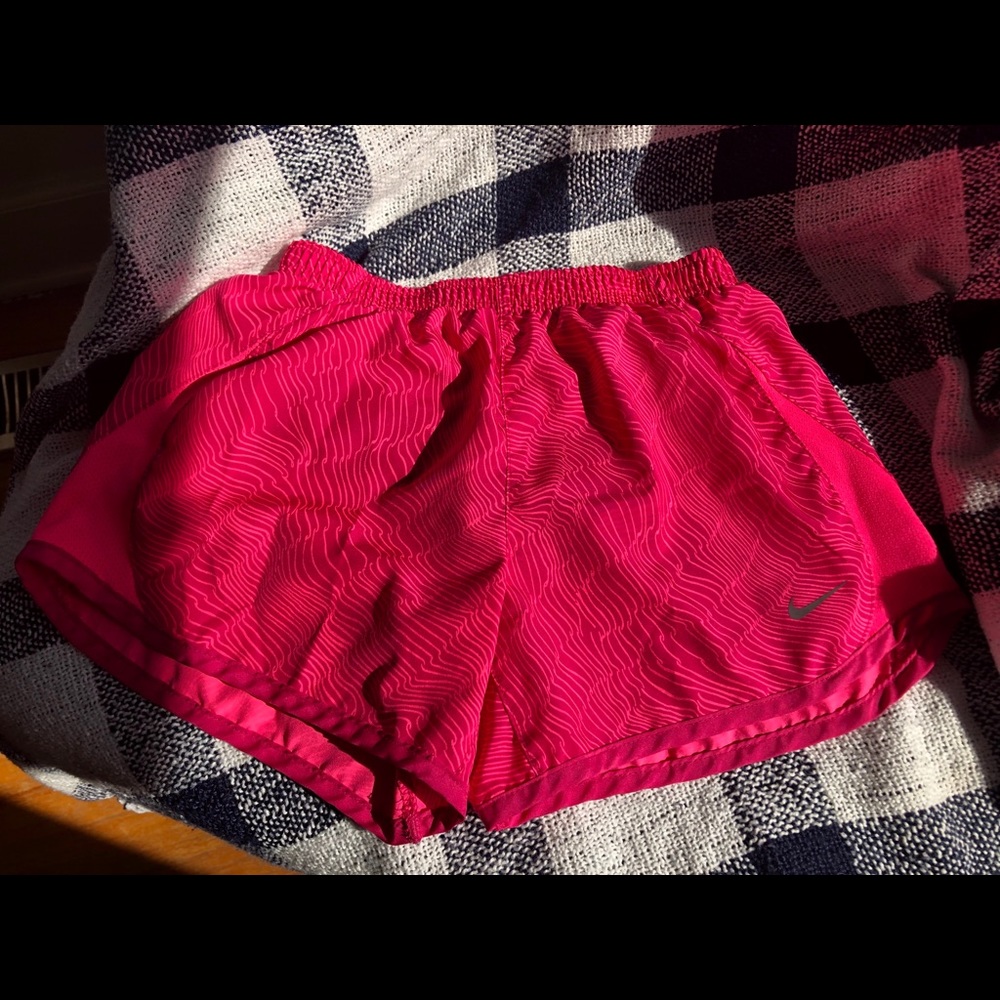 SOLD - Nike Tempo Shorts, YOUTH Med